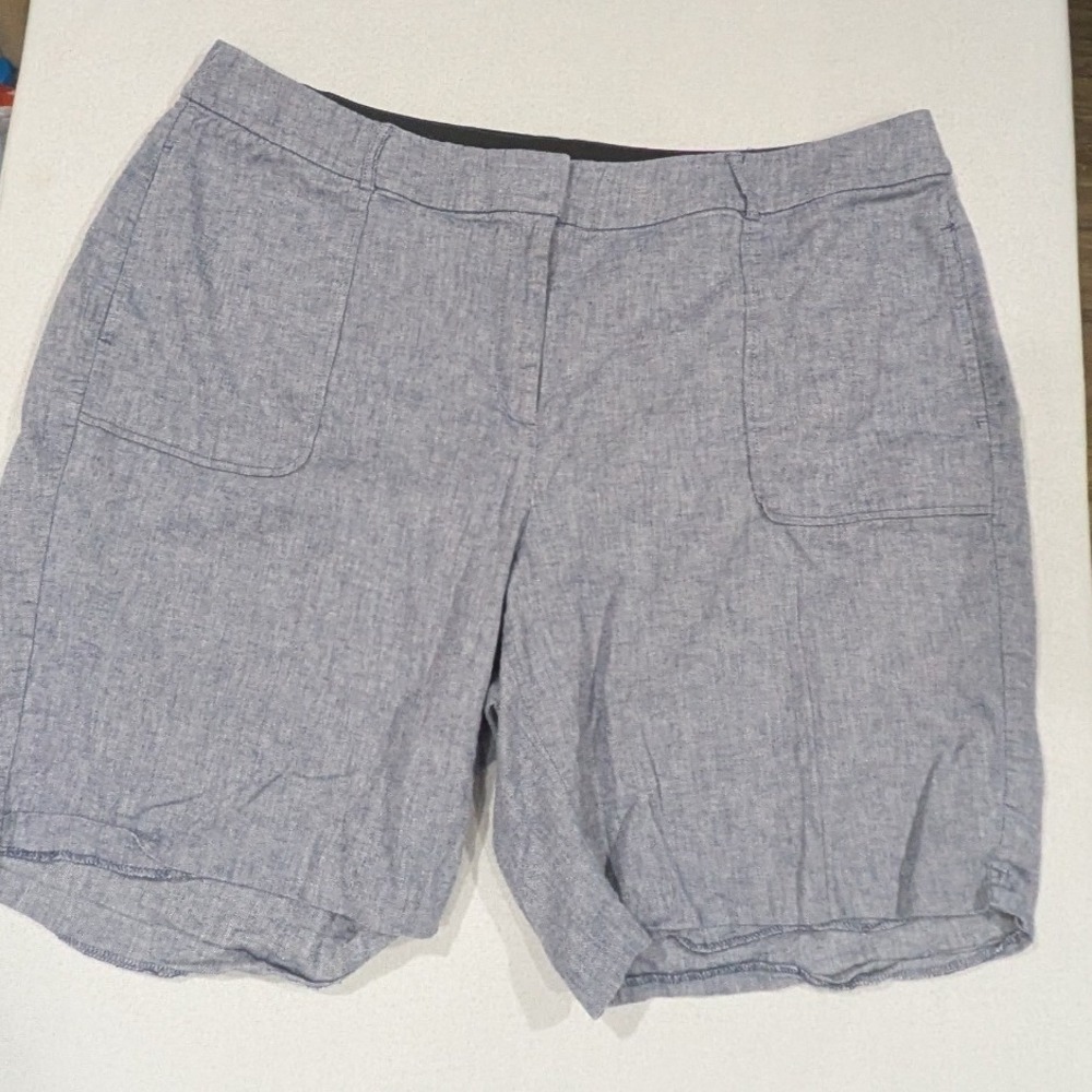 Lane Bryant Shorts Womens 20 Blue Excellent Linen Blend Casual Bermuda Stretch